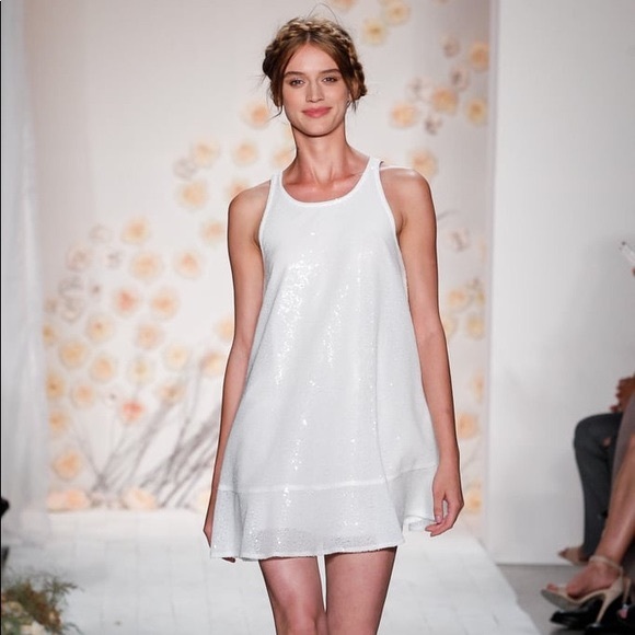 LC Lauren Conrad Dresses & Skirts - Feminine White sequin dress